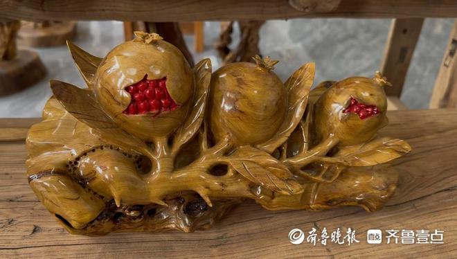 榴红深处丨峄城老榴木“重生”记：化身艺术品激活资源价值